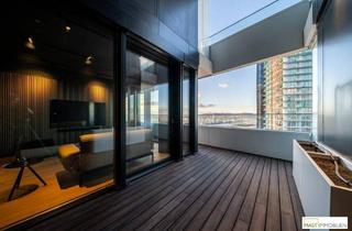 Wohnung kaufen in Donau, 1220 Wien, Luxuriöses Highrise-Apartment im 40. Stock – rund 87 m² Nutzfläche – Panoramablick über Donau & Kahlenberg | DANUBEFLATS