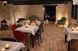 Geschäftslokal mieten in 2340 Mödling, Außergewöhnliches Geschäftslokal mit charmanten Keller