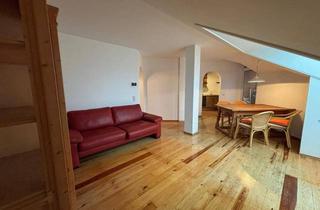 Wohnung mieten in Slavi-Soucek-Straße, 5026 Salzburg, Stilvolle, helle Dachgeschosswohnung Toplage Salzburg - Aigen, teilmöbliert