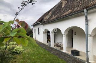 Bauernhäuser zu kaufen in 3710 Ziersdorf, Neuer Preis Arkadenbauernhaus mit Innenhofatrium und Garten in ruhiger Lage !Bedarf Renovierung!
