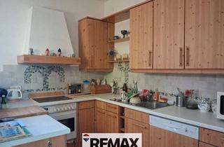 Doppelhaushälfte kaufen in 3252 Petzenkirchen, "Maisonette plus Geschäft und 300 m²Garten bei Wieselburg!"
