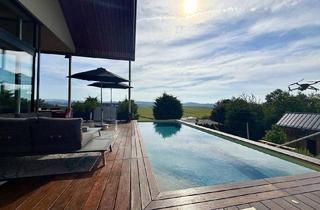 Villen zu kaufen in 3062 Kirchstetten, Architekten Villa I Kirchstetten I 365 m² - 6 Zimmer I Infinity Pool I Sauna I Whirlpool I Garten & Terrassen I Garage