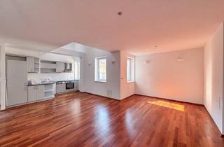 Wohnung mieten in Neustiftgasse, 1070 Wien, 140 m2 große Drei-Zimmer Wohnung mit 40 m2 großer Dachterrasse! Neustiftgasse/ Sankt-Ulrich-Platz!