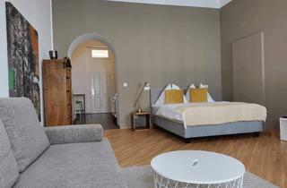 Wohnung mieten in Novaragasse 12A, 1020 Wien, Short Term Rental in Historic Viennese Building: Furnished and Serviced Studio-Apartment in the Heart of Vienna