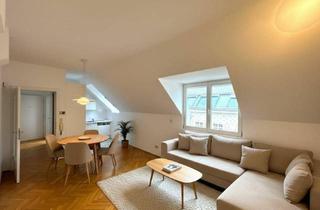Wohnung kaufen in Stephansplatz, 1010 Wien, Wohnen in exklusiver Innenstadtlage! 1-Zimmer Dachgeschosswohnung mit Blick auf den Stephansdom! Erstbezug!