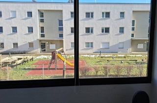 Wohnung kaufen in Raiffeisenstraße Nähe Hauptplatz, 4300 Sankt Valentin, Preiswerte 3 Zimmer im Erdgeschoss mit Loggia