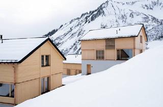 Haus kaufen in 6733 Fontanella, Wintertraum in spektakulärer Bergkulisse auf 1.500m Höhe: Ferienchalet mit direktem Zugang zur Skipiste!