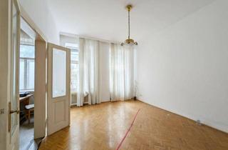 Wohnung kaufen in Van-Der-Nüll-Gasse, 1100 Wien, ++NEU++ Sanierungsbedürftige 2-Zimmer Altbau-Wohnung im Erdgeschoss - großes Umbau-Potential