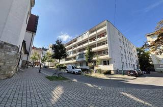 Wohnung kaufen in Johannes-Krawarik-Gasse, 1160 Wien, PREISREDUKTION + MITTEN im ALTEN ORT + PERFEKT für ZWEI + LOGGIA + nächst Kirche ALT-OTTAKRING!