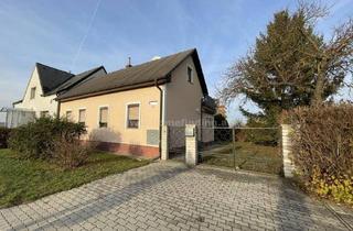 Villen zu kaufen in Angern An Der March, 2261 Angern an der March, kleines Haus mit schönem Garten im Bezirk Gänserndorf - Entwicklungspotential