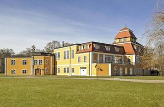 Haus kaufen in 2522 Oberwaltersdorf, Exklusives Herrenhaus mit historischem Charakter und weitläufigem 6,58ha Grundbesitz