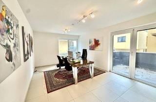 Wohnung kaufen in Kärntnerstraße, 8054 Seiersberg, Neuwertige Drei-Zimmer Wohnung in exklusiver Wohnanalge