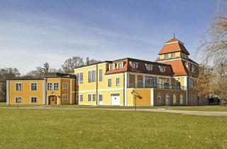 Haus kaufen in 2522 Oberwaltersdorf, Exklusives Herrenhaus mit historischem Charakter und weitläufigem 6,58ha Grundbesitz