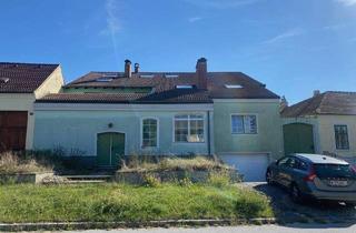 Villen zu kaufen in 2125 Bogenneusiedl, WEINVIERTEL - nur 44km bis Wien: GEMEINSAM wohnen im Mehrfamilienhaus mit großem Garten, viel Potential und freier Baufläche