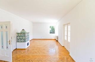 Haus kaufen in 2380 Perchtoldsdorf, Zentrumsnahes charmantes Haus mit Pool und Garage - perfekt für Pärchen oder mit Potential für Familien