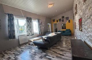 Einfamilienhaus kaufen in 2274 Rabensburg, Großes Einfamilienhaus mit Garten und viel Potential!