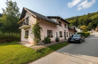 Mehrfamilienhaus kaufen in 2572 Sankt Corona am Schöpfl, FAMILIENTRAUM - BJ 1970 - ca. 829m² Grund - ca. 266m² NFL - 5 Zimmer - Einbauküche - Terrasse - Balkon - Garten - Große Halle