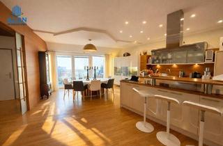 Wohnung kaufen in 1060 Wien, Design-Dachgeschosswohnung mit drei Terrassen über den Dächern Wiens