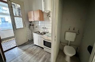 Wohnung kaufen in Eckertgasse, 1100 Wien, RENOVIERUNGSBEDÜRFTIGE SINGLEWOHNUNG MIT WC