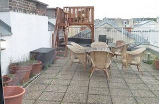 Wohnung mieten in Wiedner Hauptstraße, 1040 Wien, Gediegene, Komplett Möblierte 3-Zimmerwohnung mit einer Ca. 60 m² Großen Dachterrasse in Schöner Zentraler Lage des 4. Bezirks, Unweit des 5. und des 1. Bezirks!