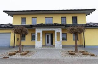Villen zu kaufen in 5280 Braunau am Inn, Exklusive Villa in begehrter Lage