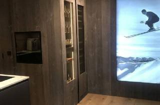 Penthouse kaufen in 6370 Kitzbühel, Direkt in Kitzbühel: Außergewöhnliches Stadt-Domizil im exklusiven Chalet-Stil.