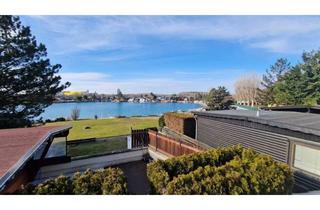 Haus mieten in 1220 Wien, Badekabine mit See