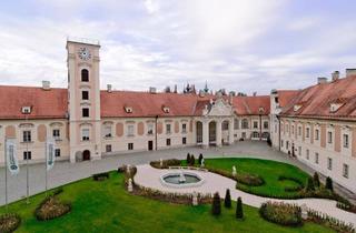 Wohnung mieten in Berggasse, 4400 Steyr, Mietwohnung 2. OG im Schloß Lamberg
