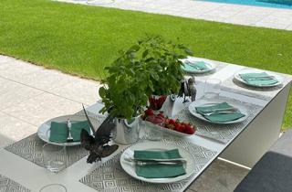 Wohnung kaufen in 5020 Salzburg, RIEDENBURG | 265 m² Luxus-Gartenwohnung mit Pool vor den Toren der historischen Altstadt