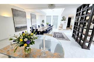 Villen zu kaufen in 2511 Pfaffstätten, Zeitlose Architektur trifft Großzügigkeit - Designvilla mit Indoor-Pool und Einliegeroption