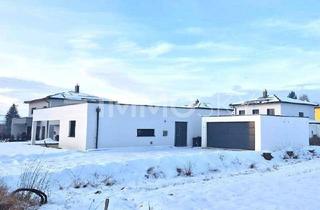 Haus kaufen in 4631 Krenglbach, Neuwertiges Wohnerlebnis auf einer Ebene - mit Doppelgarage