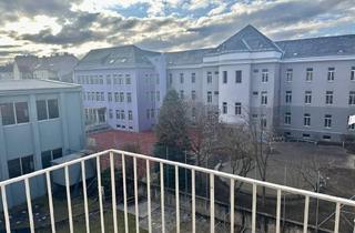 Wohnung mieten in Schmittstraße 25/29, 8720 Knittelfeld, Gemütliche 2-Zimmer-Wohnung mit Balkon und Stadtblick im Zentrum von Knittelfeld!