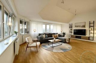 Wohnung kaufen in 1070 Wien, Leben über den Dächern des 7.: 3-Zimmer-DG mit Fernblick & U6 vor der Tür