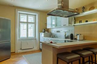 Wohnung mieten in Dreifaltigkeitsgasse, 5020 Salzburg, Möblierte 1-Zimmer Wohnung mit GartenMitten in Salzburg Stadt