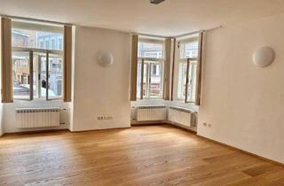Büro zu mieten in Platzl, 5020 Salzburg, PLATZL: Repräsentative 3-Raum-Altbau-Bürofläche (ca.88m²) im Münchnerhof für Kanzlei/Büro/Ordination etc.