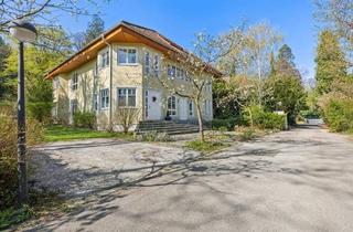 Gewerbeimmobilie kaufen in 1130 Wien, Rarität: Außergewöhnlicher Firmensitz mit privater Zufahrtsstraße und Potential