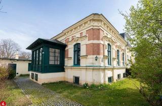 Villen zu kaufen in 2340 Mödling, Altbau-Villa mit Gartenhaus in bester Mödlinger Wohnlage