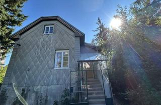 Haus kaufen in Gerasdorfer Straße, 1210 Wien, sonniger Baugrund mit einem kleinem Haus in 1210 Wien, Floridsdorf