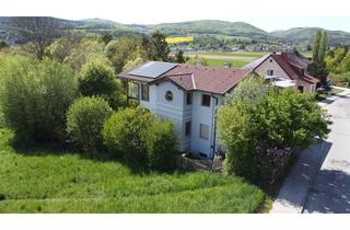 Einfamilienhaus kaufen in 2560 Berndorf, Haus mit Fernblick in Top Zustand - PV-Anlage - Garage