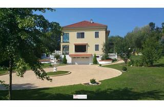 Villen zu kaufen in 2500 Siegenfeld, Repräsentative Luxusvilla im Wienerwald