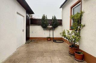 Haus kaufen in 3500 Gneixendorf, Neuer Preis: Zwei Häusern und Innenhof in ruhiger Lage von Krems