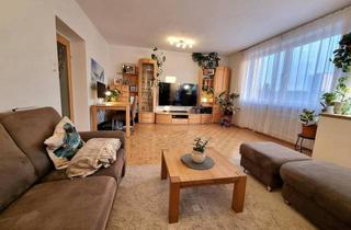 Wohnung mieten in 4020 Linz, Sonnige 4 Zimmer Wohnung mit 89 m2, Balkon, eigener Garage in ruhige Lage