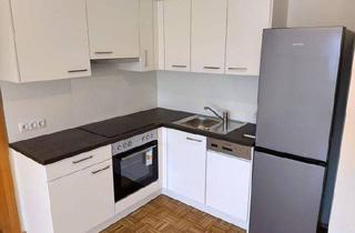 Wohnung mieten in Schützgasse 20, 8020 Graz, Sanierter 2 ZIMMER-NEUBAU + neue Einbauküche + Bad mit Wanne und Fenster + extra WC + nähe Augarten!