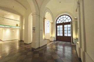 Gewerbeimmobilie kaufen in Schottenring, 1010 Wien, Unbefristet vermietetes 2-Zimmer-Büro - Top Lage im 1. Bezirk - Donaukanal und UBahn um´s Eck