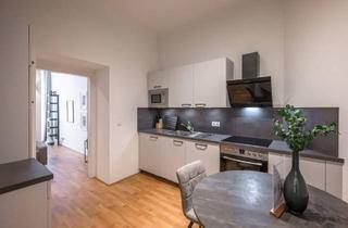 Wohnung kaufen in 1120 Wien, ++NEU++ Voll möblierte 1,5-Zimmer Altbauwohnung in aufstrebender Lage!