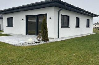 Haus kaufen in 4962 Mamling, Eleganter Bungalow in Mamling