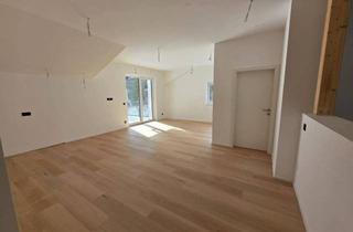 Penthouse mieten in Südtiroler Straße, 9220 Velden am Wörther See, 90 m² Penthouse Wohnung mit Terrasse im Zentrum von Velden zu vermieten