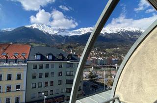 Wohnung mieten in Innrain, 6020 Innsbruck, SOFORT! Garconniere mit Tiefgaragenplatz, Traumblick auf die Nordkette, 1.5-Zimmer, Aufzug