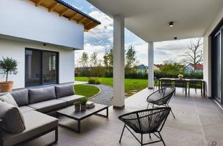 Villen zu kaufen in Bahnhofstraße, 8230 Hartberg, *Exklusive Neubau-Villa in Hartberg - Erstbezug mit Luxus-Ausstattung*