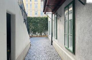 Haus kaufen in 1090 Wien, Historisches Zinshausjuwel im 9. Bezirk, Wien